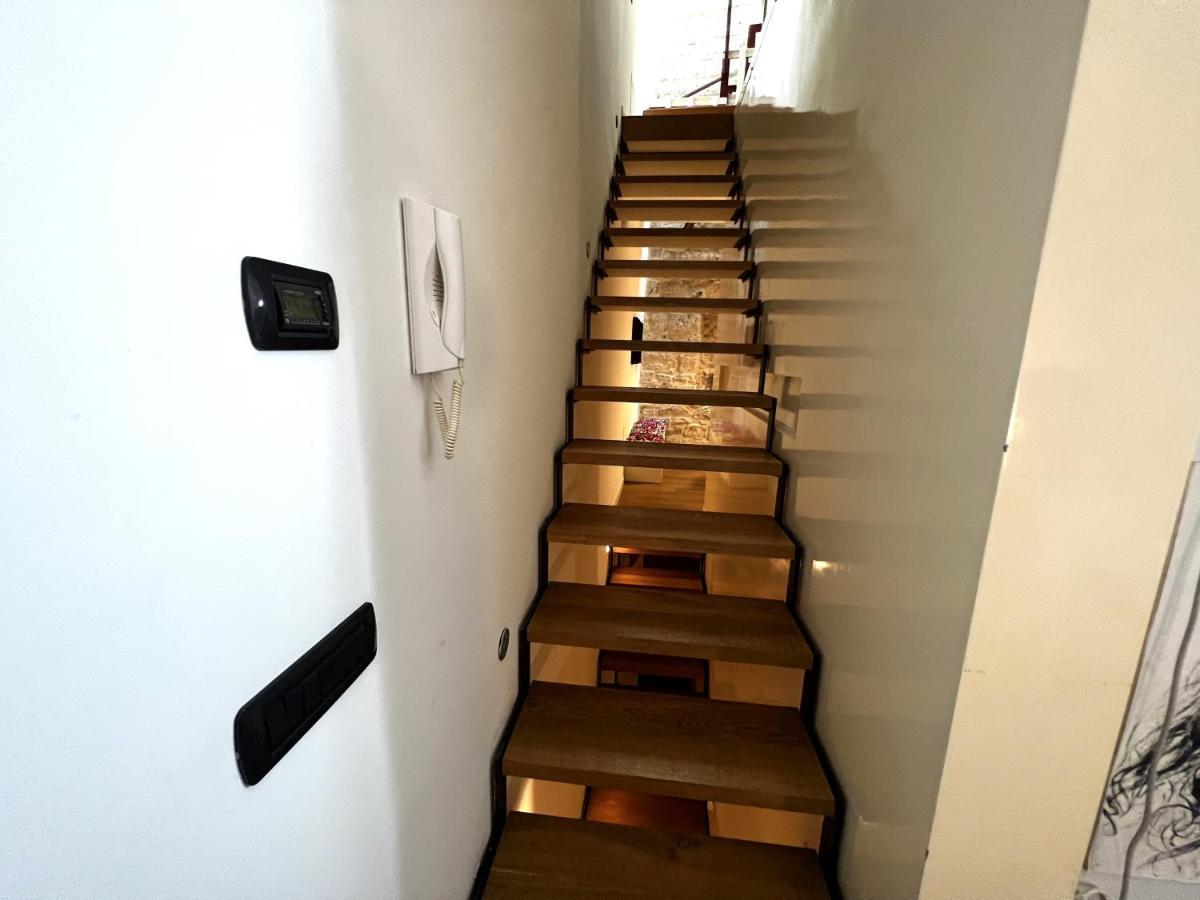 Palazzo Barone,Nel Cuore Del Borgo Antico. Apartment Bari Exterior photo